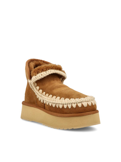 Stivali in camoscio. FW681000A COG MOU