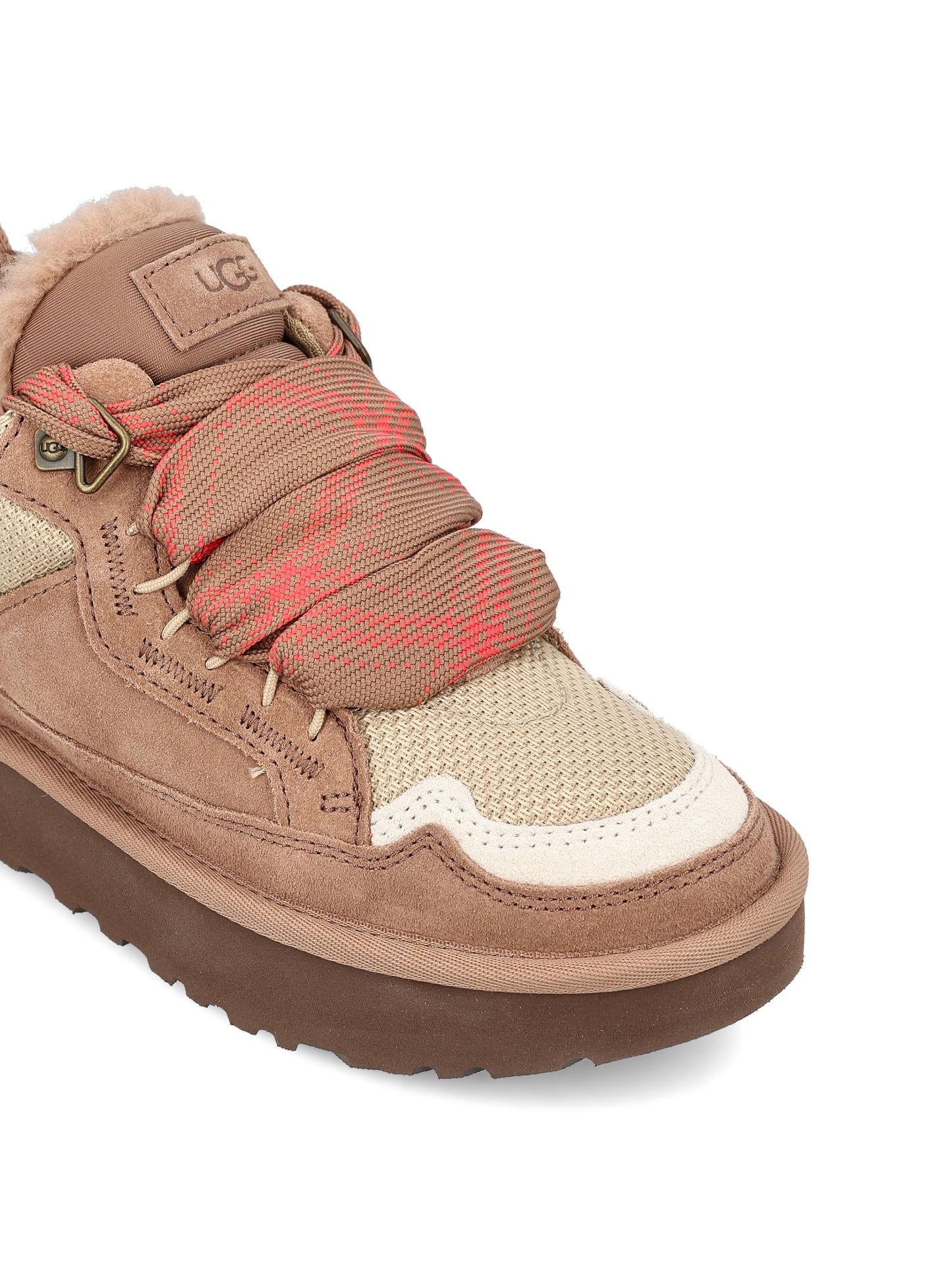 Sneaker in pelle. 1144032 RYK UGG