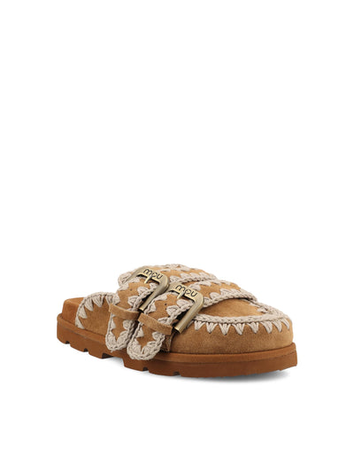 Sabot realizzati in pelle scamosciata. SW631003A COG MOU