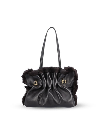 Borsa realizzata n pelle di vitello e capretto. 21A446 787848001 SALVATORE FERRAGAMO