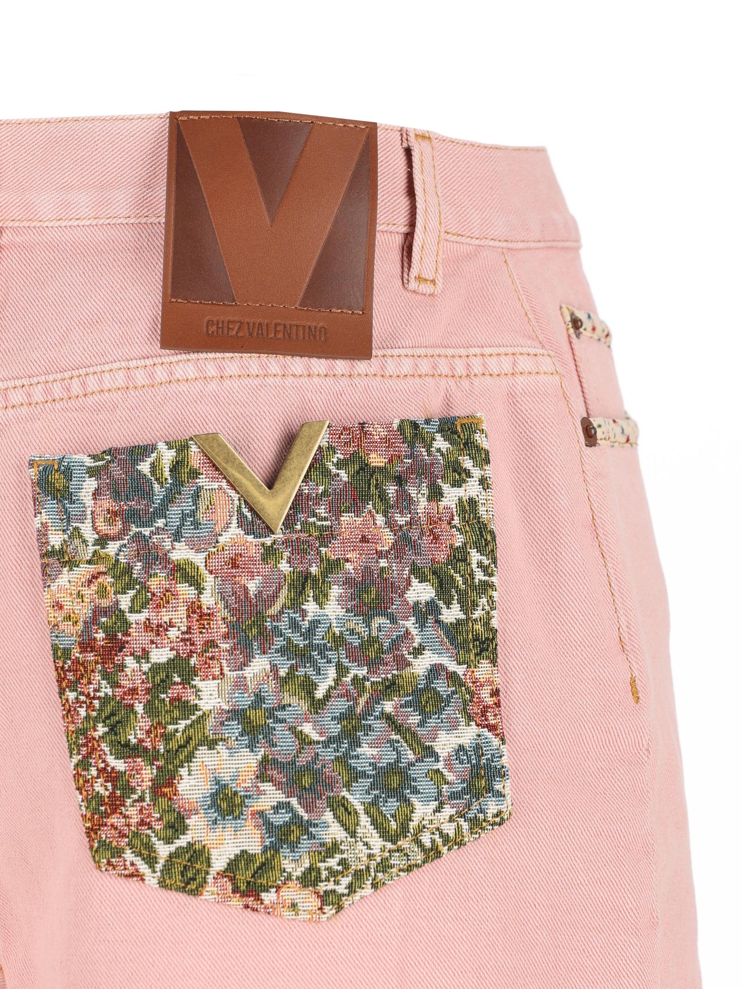 Shorts realizzati in cotone e lino. 8B3DDB8S9Y9 O45 VALENTINO GARAVANI