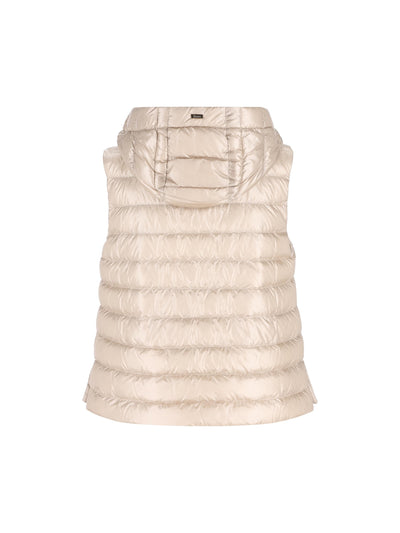 Smanicato realizzato in nylon. PI002217D 12017Z1985 HERNO