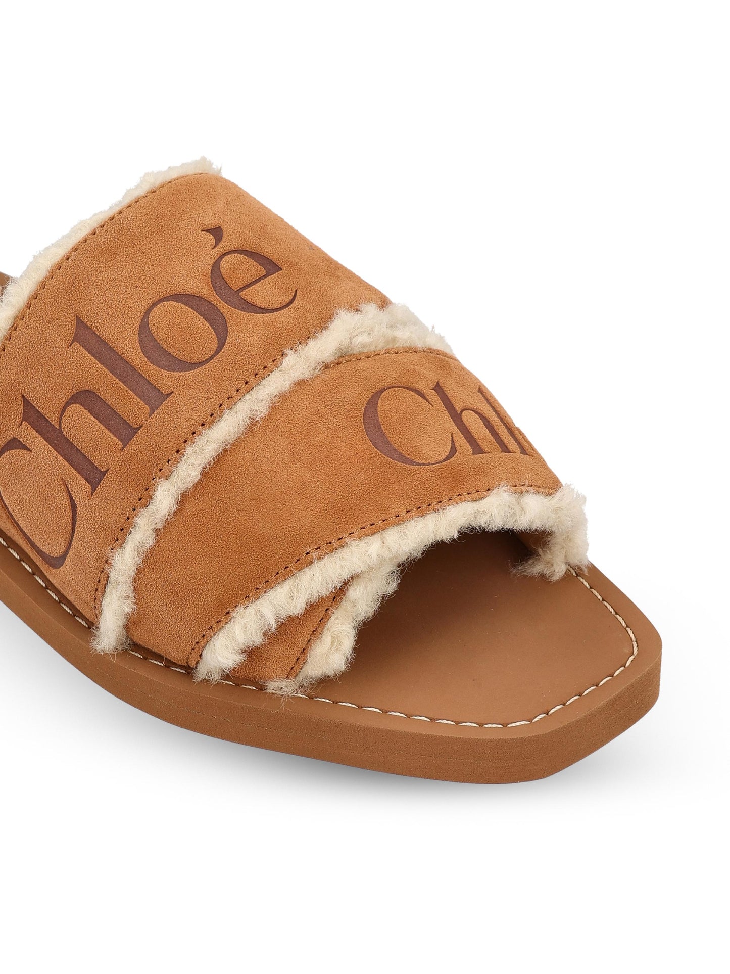 Sabot realizzate in pelle di vitello. CH25W188TX 270 CHLOE'