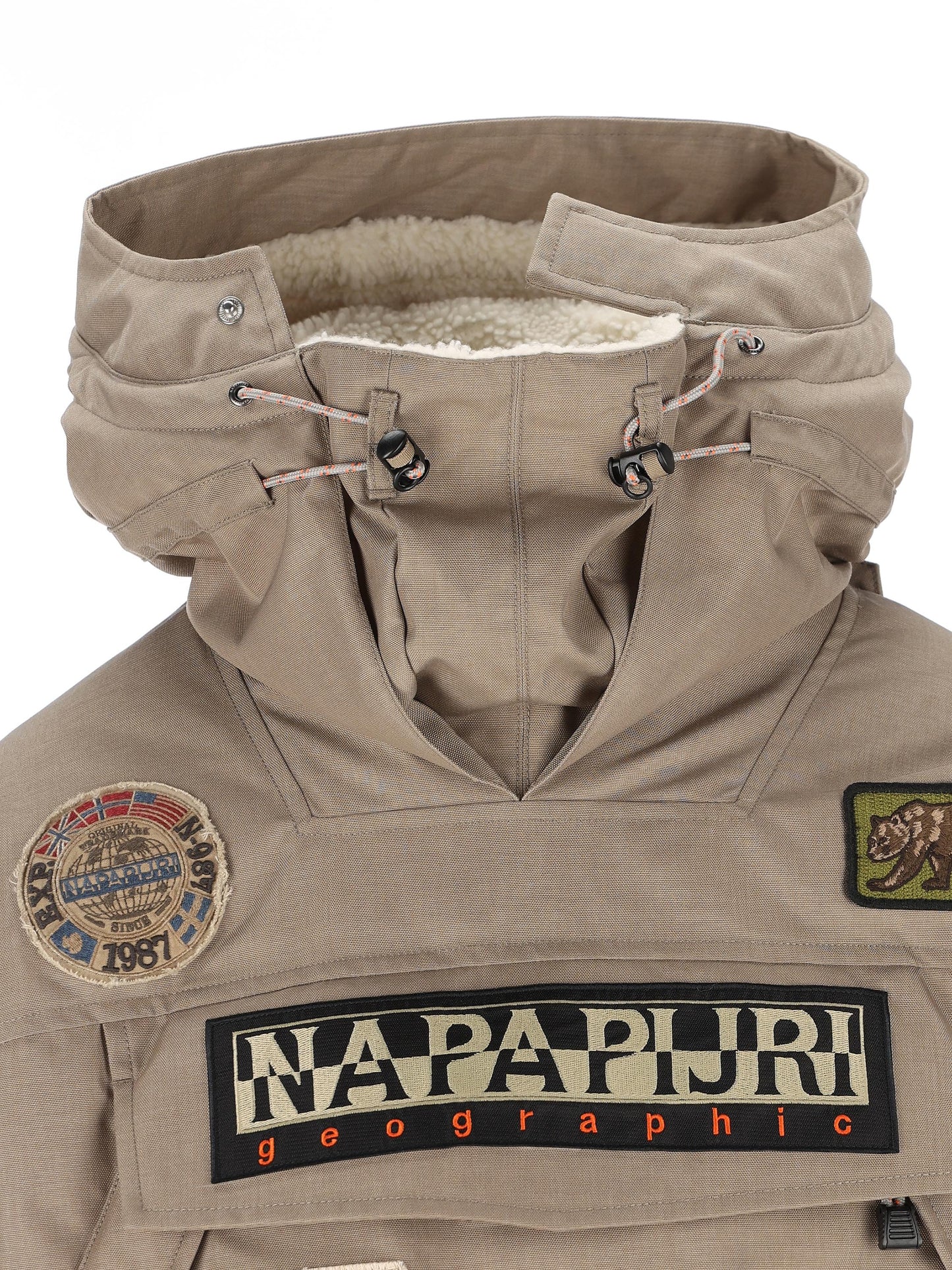 Giacca realizzata in poliammide. NP0A88VNN1T1 NAPAPIJRI