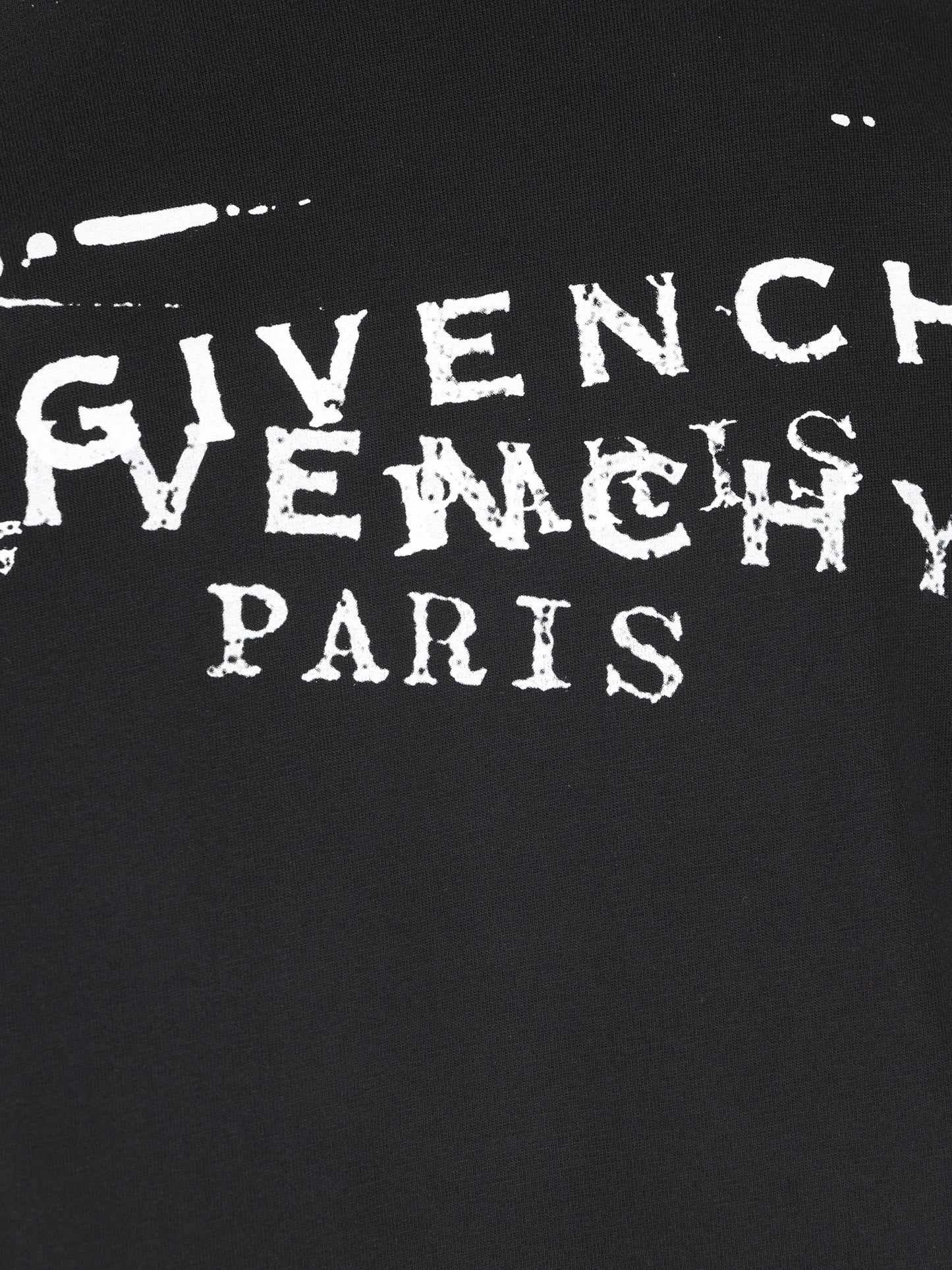 T-Shirt realizzata in cotone. BM71NK3YSA 001 GIVENCHY