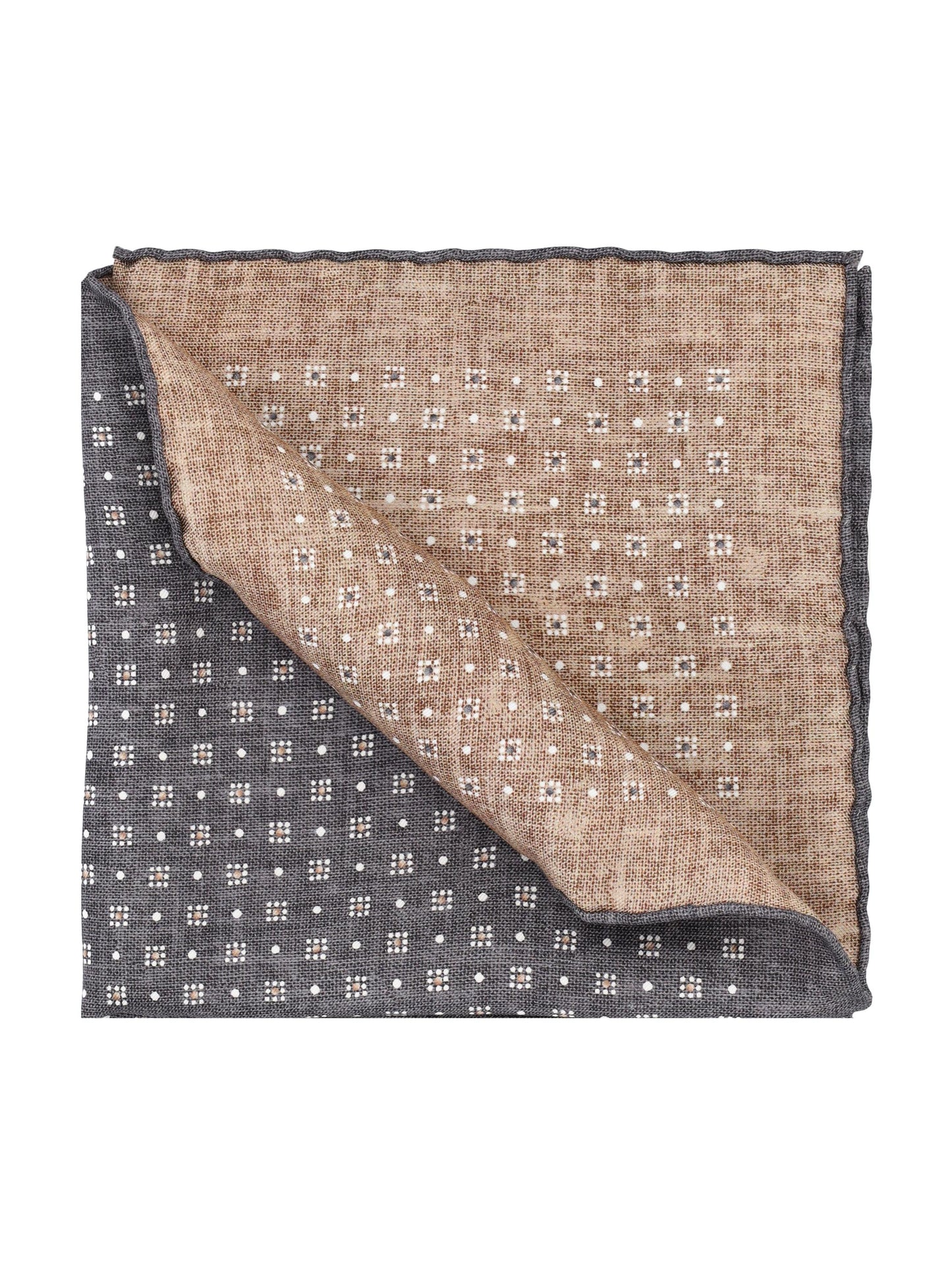 Pochette realizzata in seta. MX8700091 C039 BRUNELLO CUCINELLI