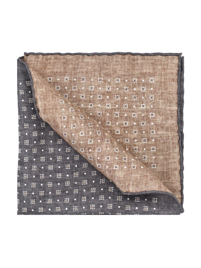 Pochette realizzata in seta. MX8700091 C039 BRUNELLO CUCINELLI