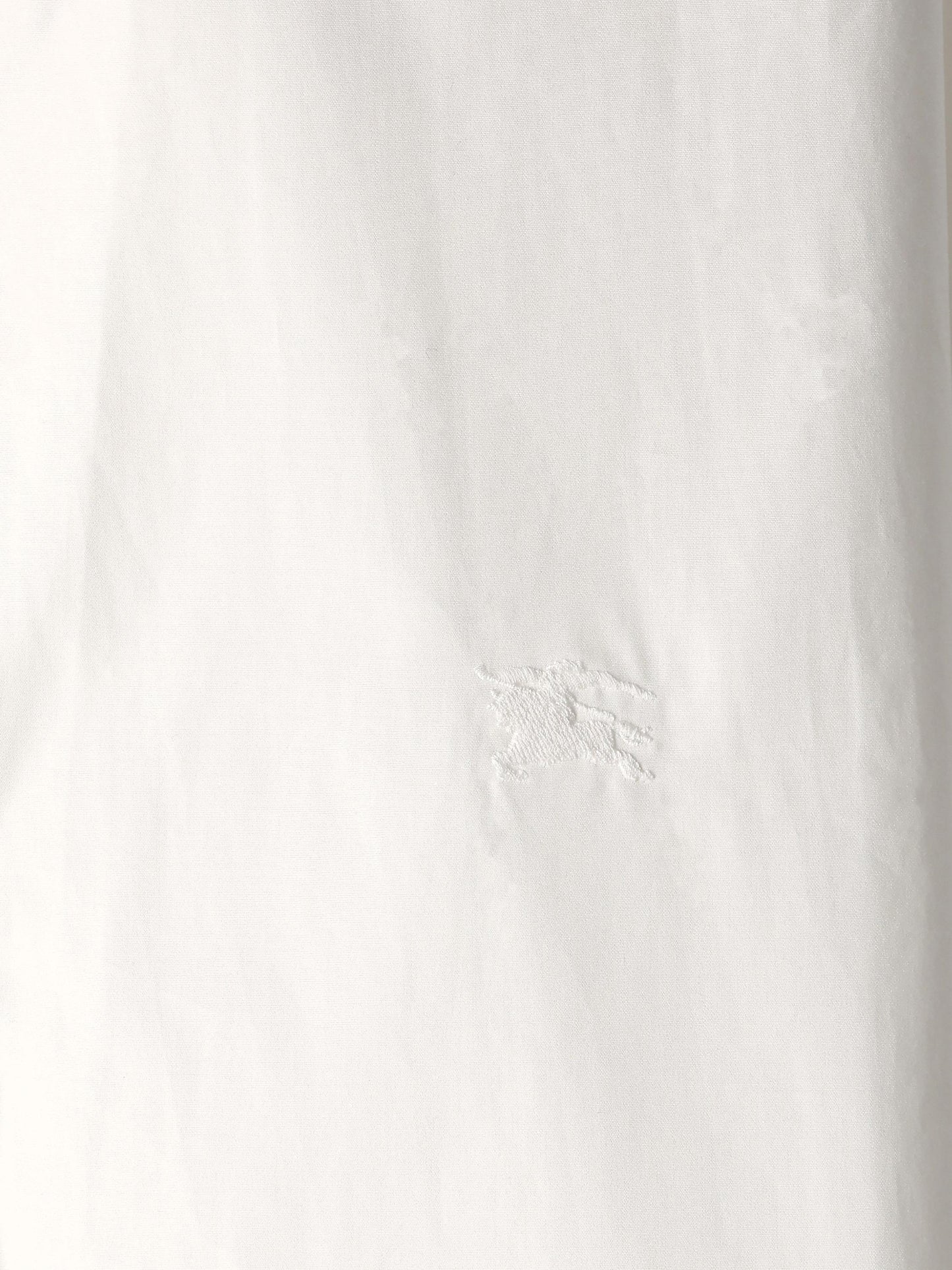 Camicia formale in popeline di cotone. 8120787 A1464 BURBERRY