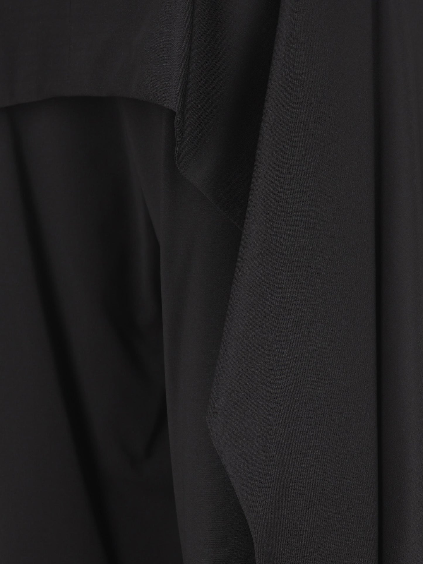 Pantaloni realizzati in lana. S540Y04XNC 1100 LOEWE