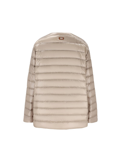 Piumino realizzato in poliammide. PI002196D 12017Z1985 HERNO