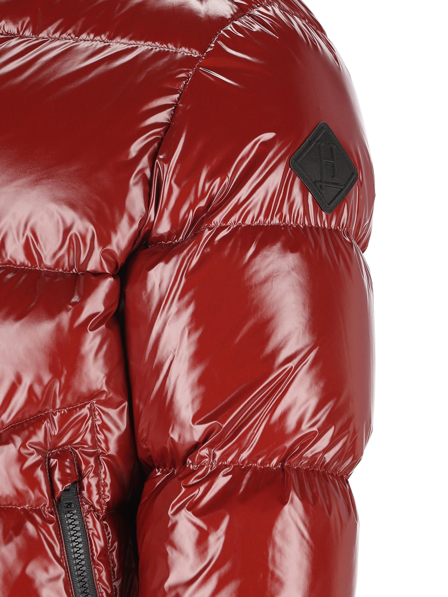 Piumino corto effetto lucido con cappuccio PI001133U 12220Z6705 HERNO