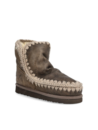 Stivali realizzati in pelle di montone. FW101001C VINDKB MOU