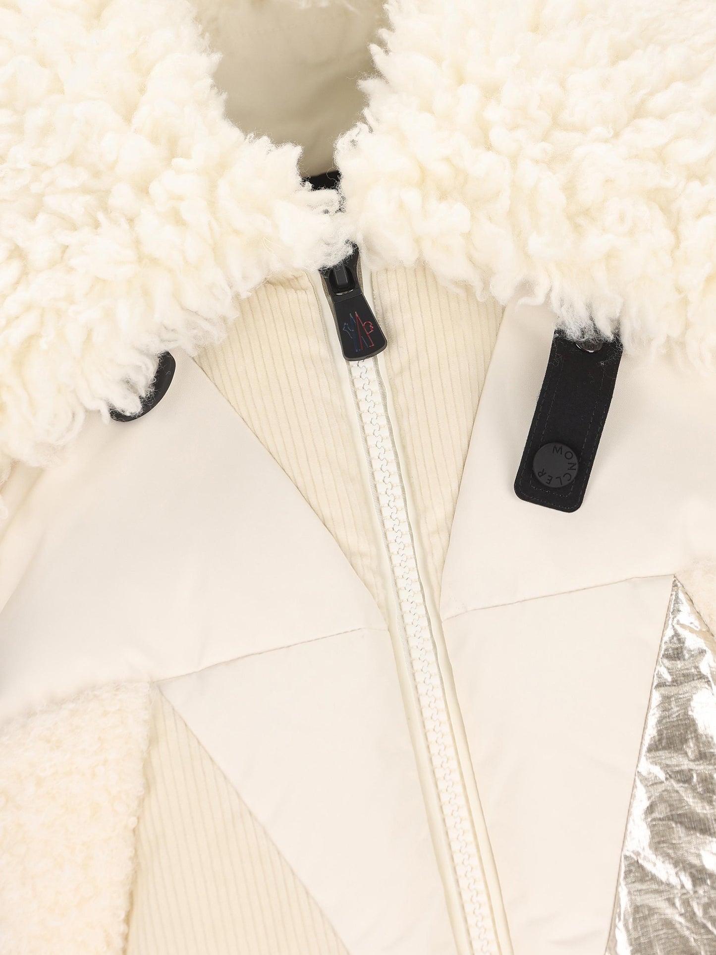 Giacca realizzata in poliestere. W1A00006 M8490P00 MONCLER GRENOBLE