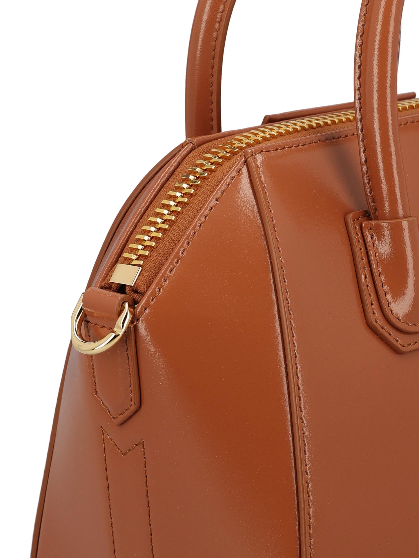 Borsa realizzata in pelle di vitello. BB5148B13A 235 GIVENCHY