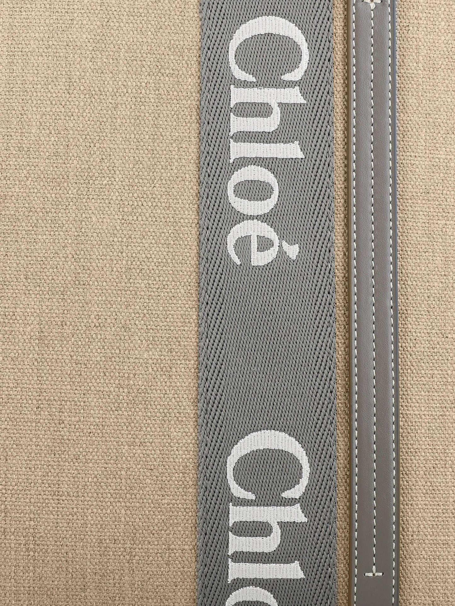 Tote bag in tela di lino. CHC23AS383L17 036 CHLOE'