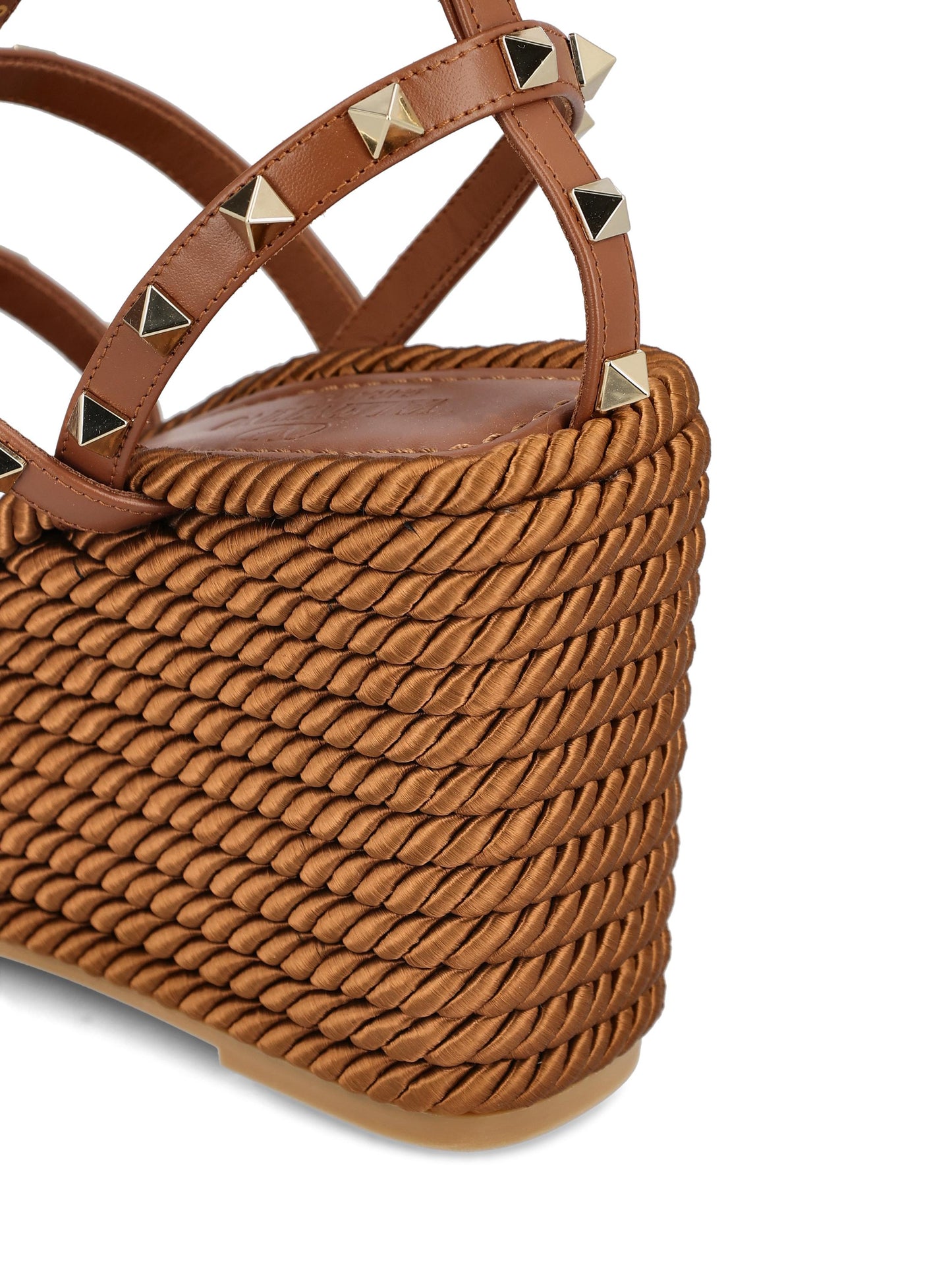 Sandali realizzati in zeppa e pelle. 8W2S0F95BAE N58 VALENTINO GARAVANI