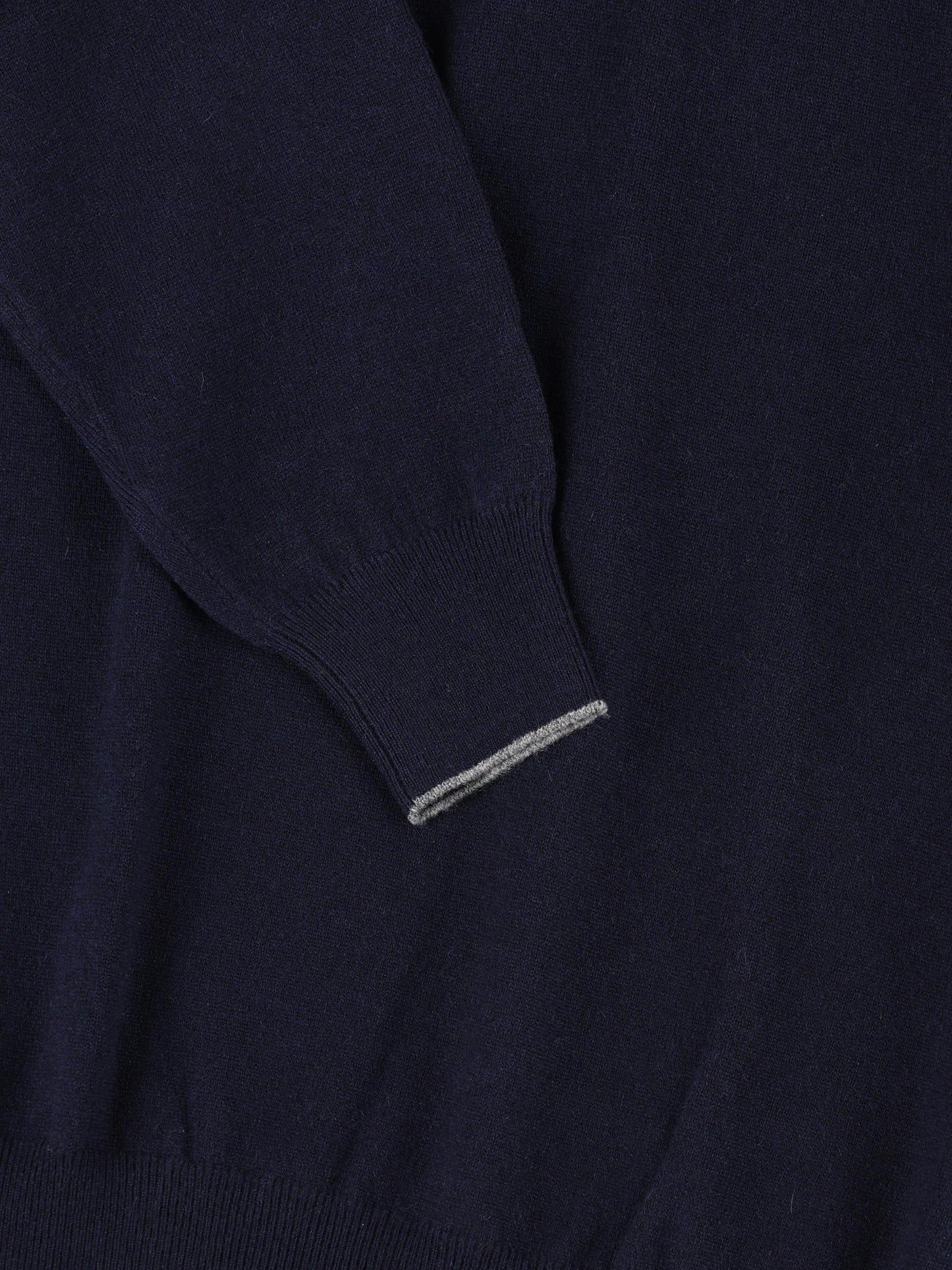 Polo in cashmere. M2200295 CW425 BRUNELLO CUCINELLI