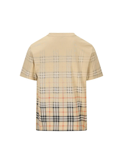 T-Shirt realizzata in cotone. 8119022 B9368 BURBERRY