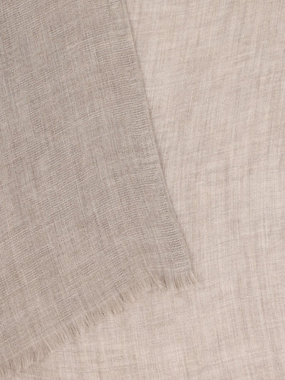 Stola realizzata in cashmere. FAQ0607 M0XQ LORO PIANA