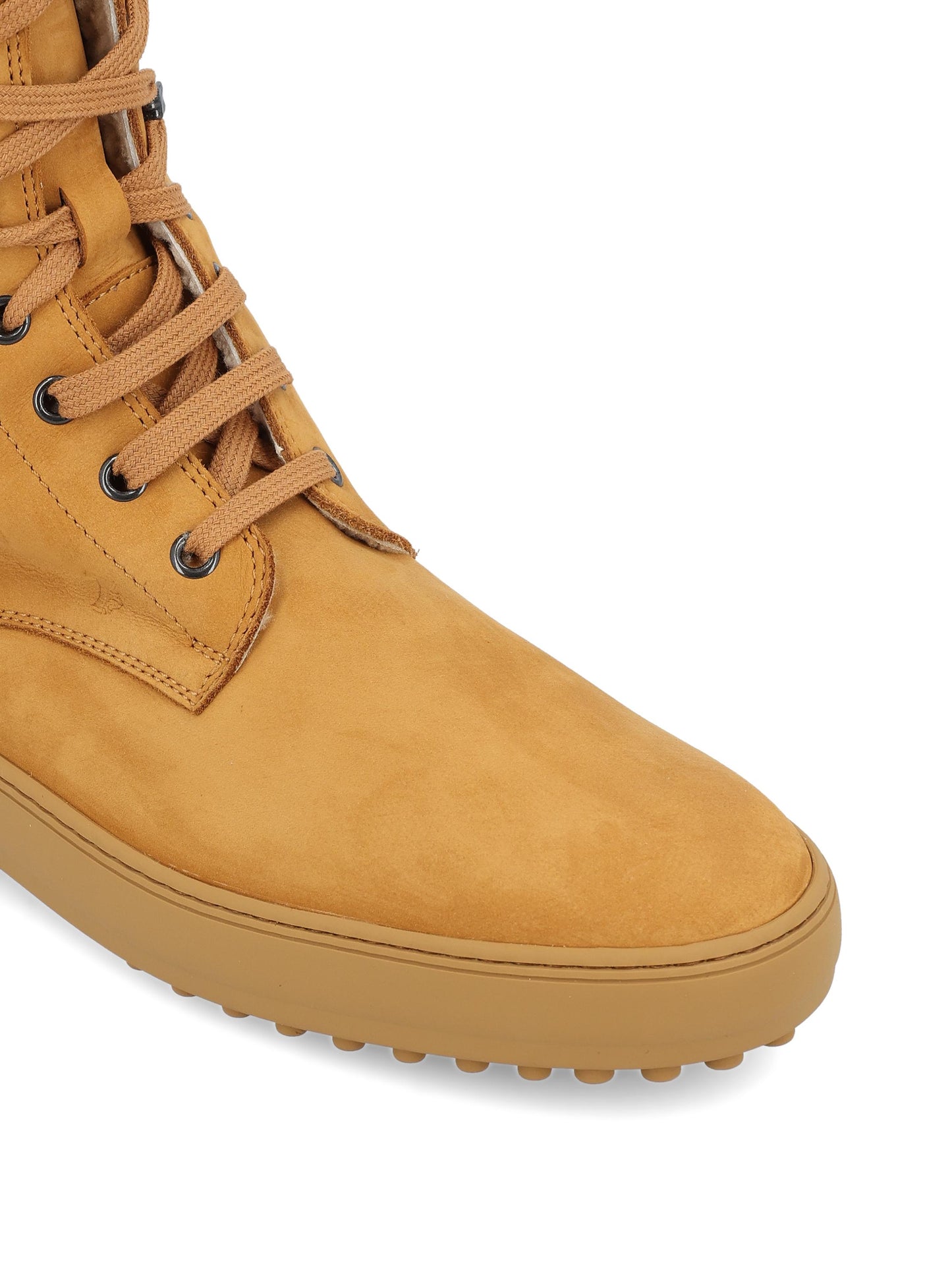 Stivaletto realizzato in nabuk di vitello. XXW84L0JT50UFQ C811 TOD'S