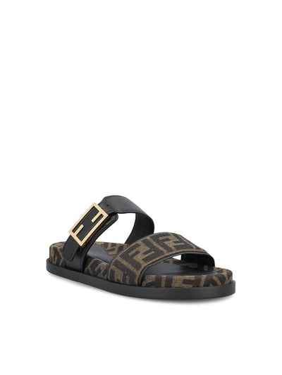 Slide realizzate in tessuto jacquard. 8X8710 AEGVF0R7R FENDI
