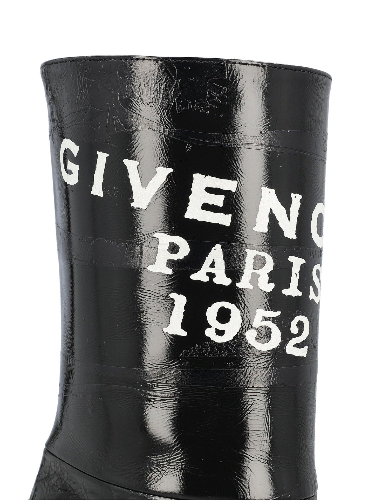 Stivaletti realizzati in pelle. BE605FE2FQ 001 GIVENCHY