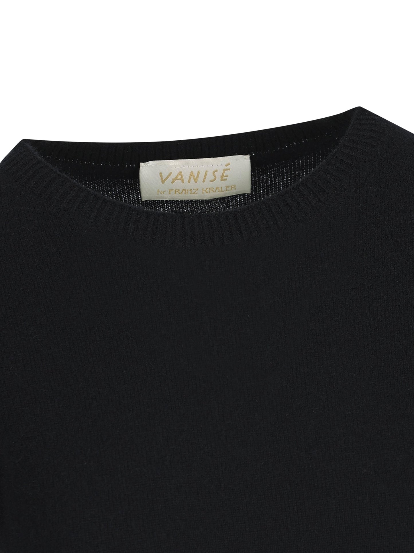 Maglia realizzata in cashmere. V36614 NERO VANISE'