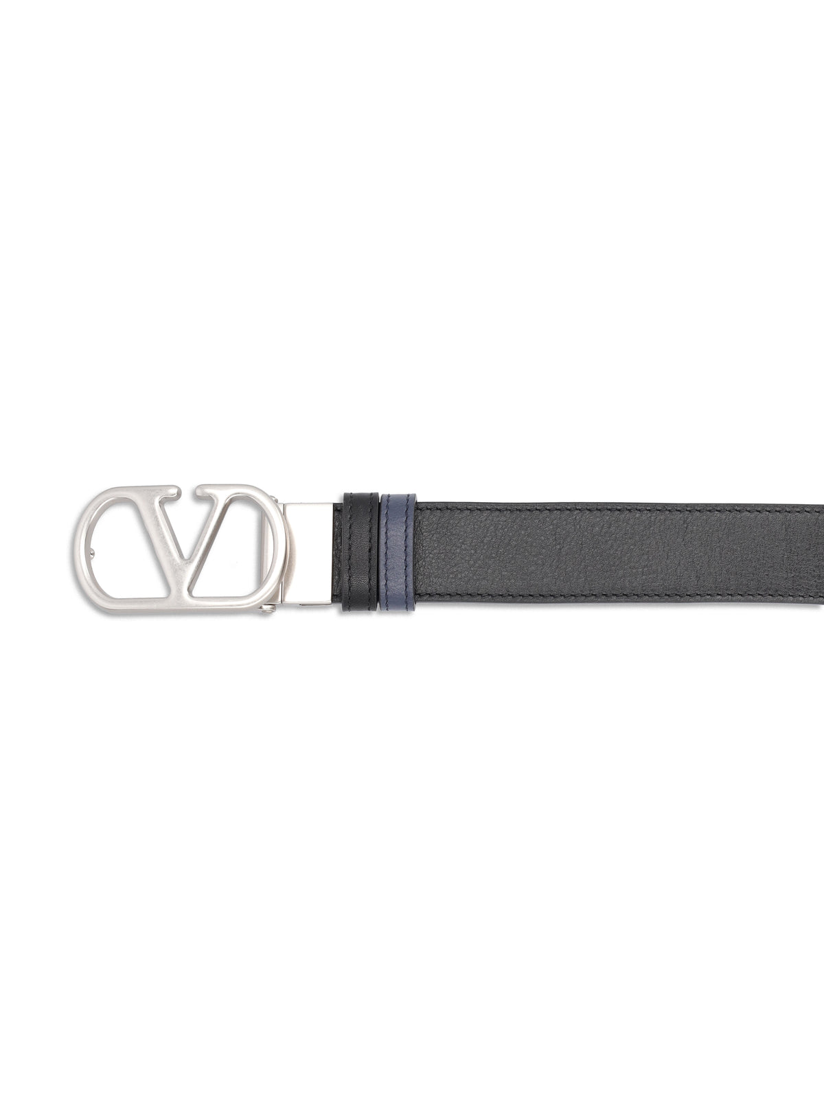 Leather belt.