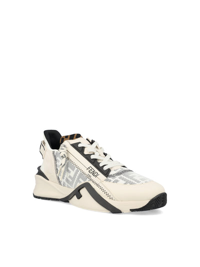 Sneakers realizzate in pelle di vitello e tessuto. 7E1392 AQ6DF1R75 FENDI 