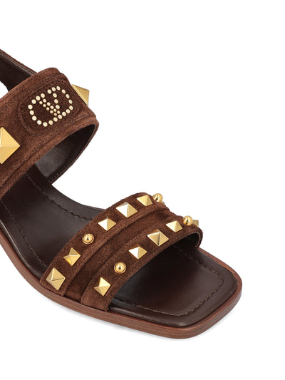 Sandalo realizzato in pelle scamosciata. 6W2S0LQ7KIE KG8 VALENTINO GARAVANI 