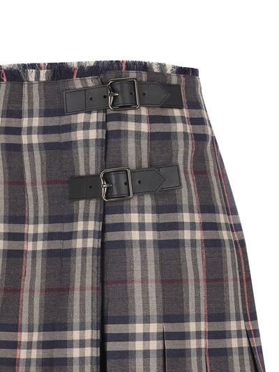 Minigonna realizzata in lana. 8110427 C3127 BURBERRY 