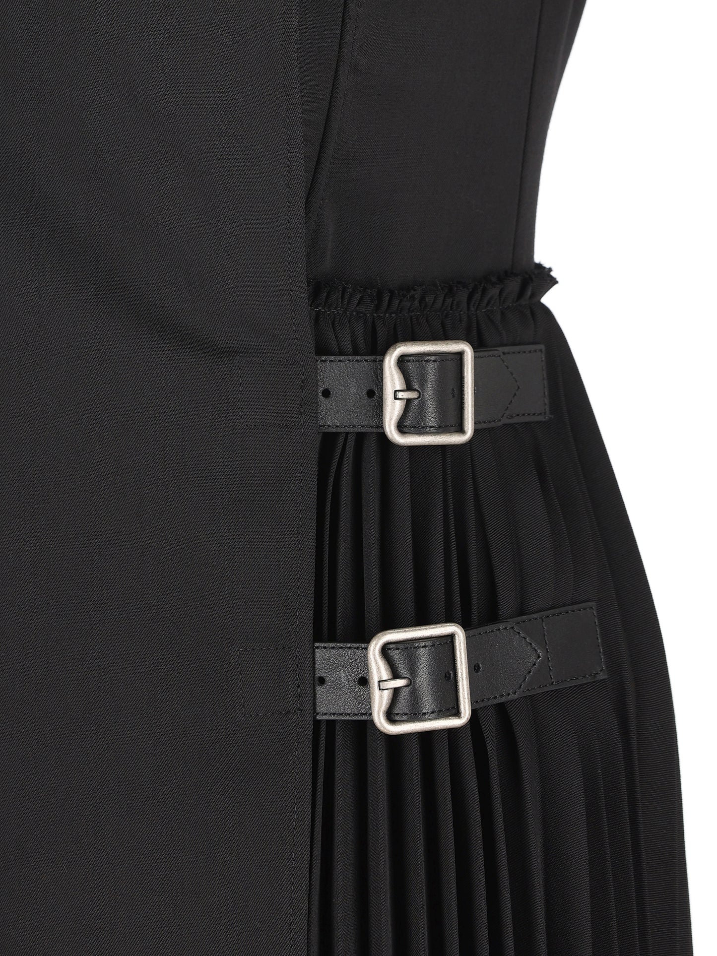Abito realizzato in poliestere e lana. 8116015 A1189 BURBERRY 