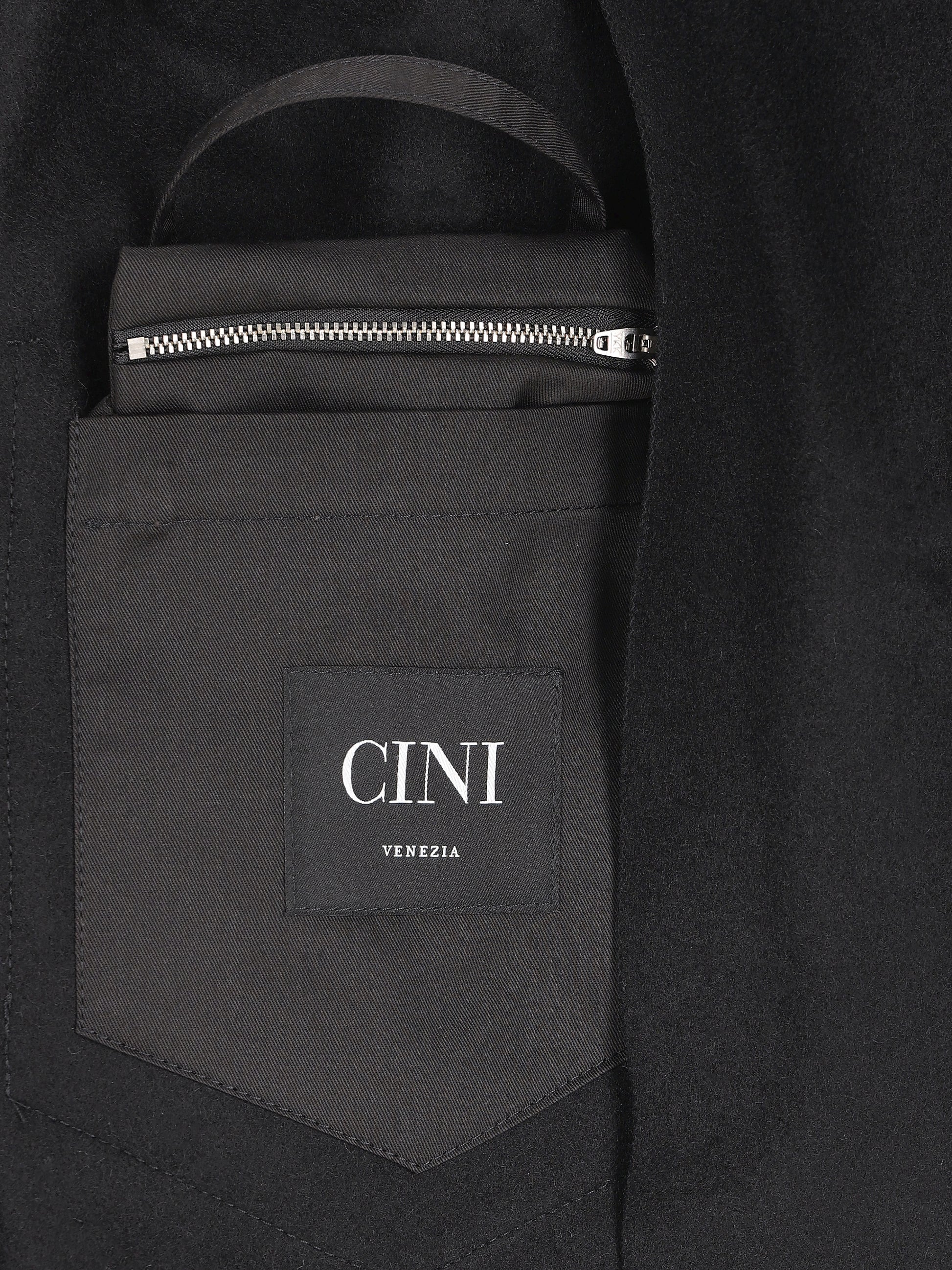 Cappotto realizzato in misto lana vergine. C396CSU 610128 CINI 