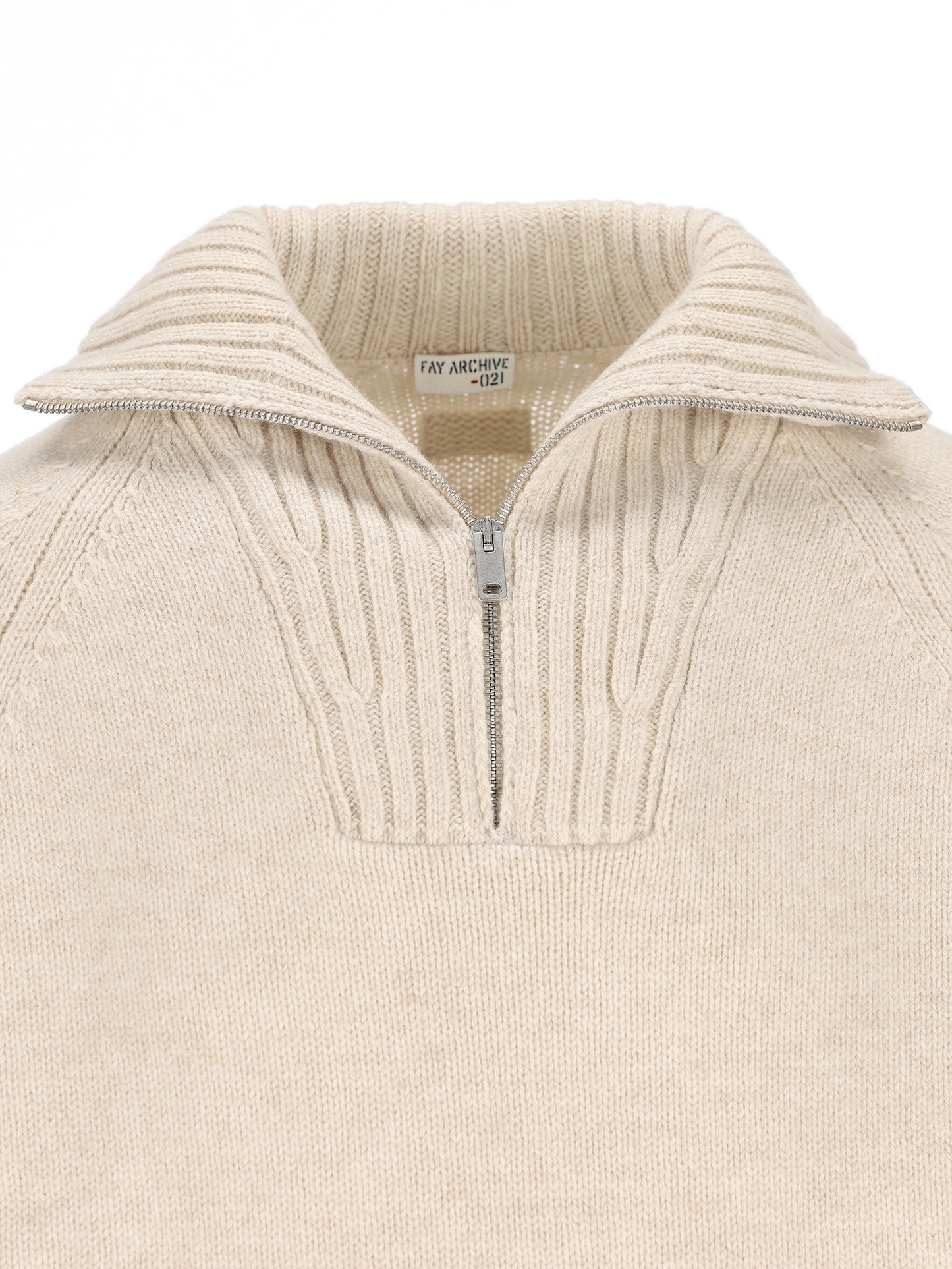 Lupetto realizzato in lana. MMMC1512790WLC B005 FAY 