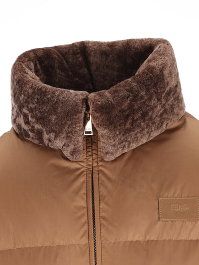Piumino in tessuto tecnico. FAN214 AT8VF1T6O FENDI 