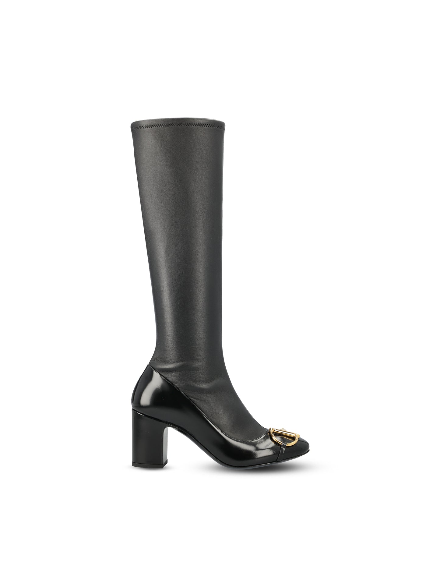Stivali realizzati in pelle. 851420 AAFI11000 GUCCI 