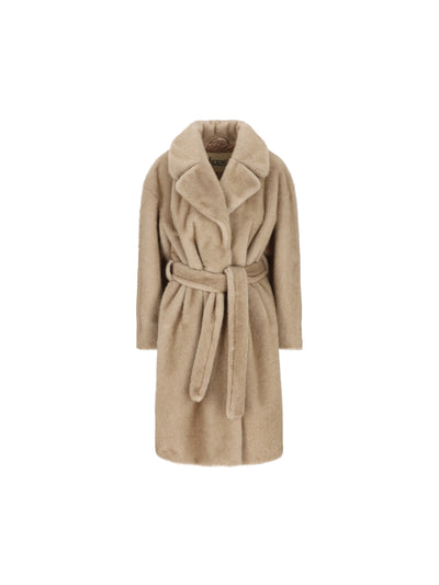 Cappotto realizzato in poliestere. CA000582D 127391985 HERNO 