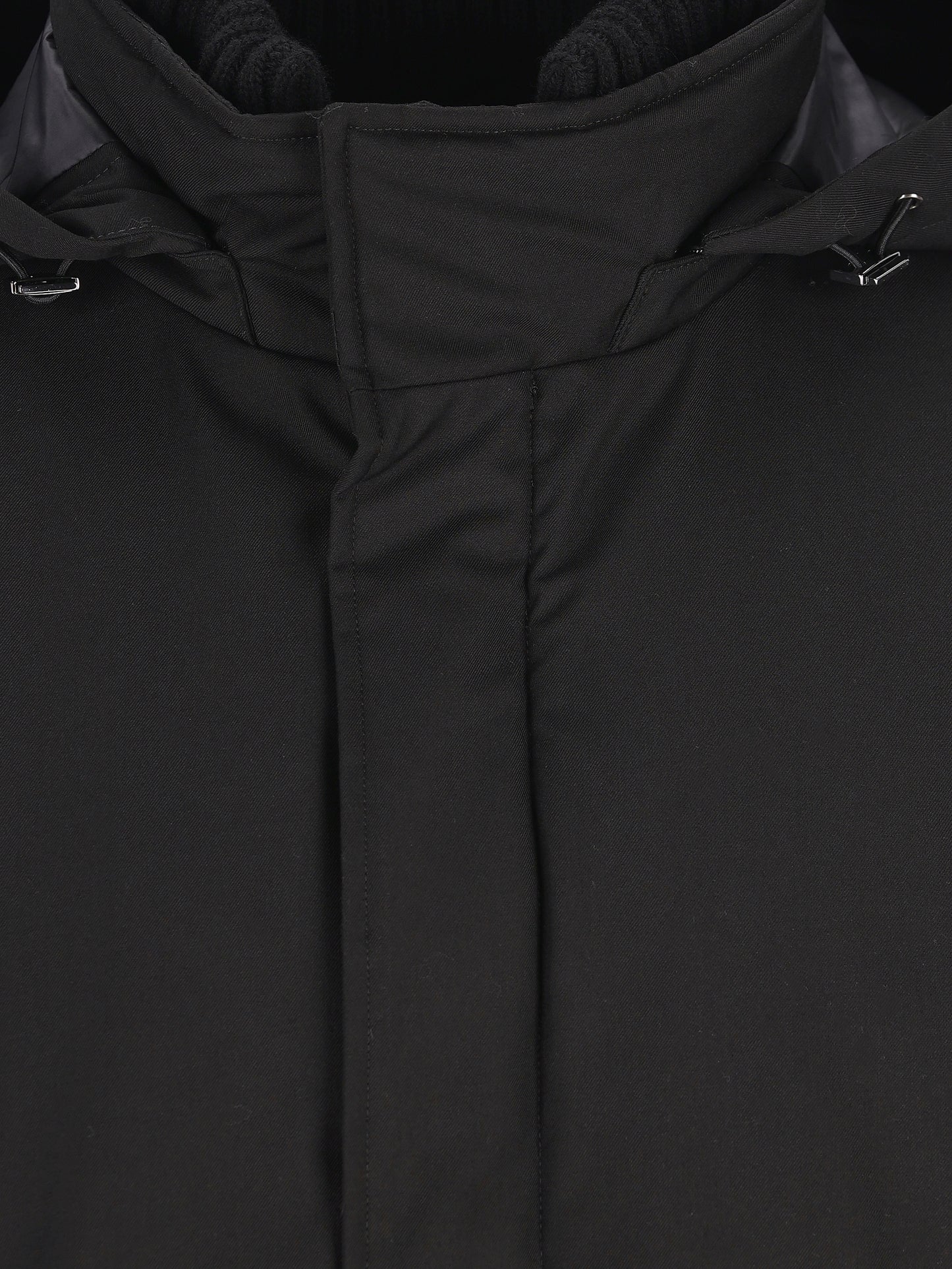 Giacca realizzata in poliestere. PI001155U 126389300 HERNO 