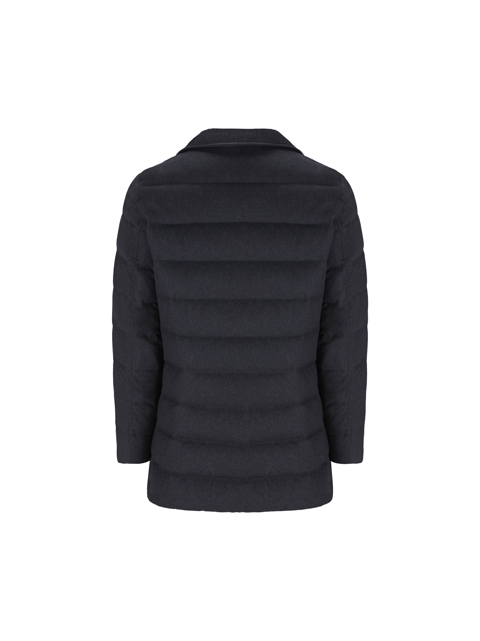 Piumino realizzato in seta e cashmere. PI001260U 380879200 HERNO 