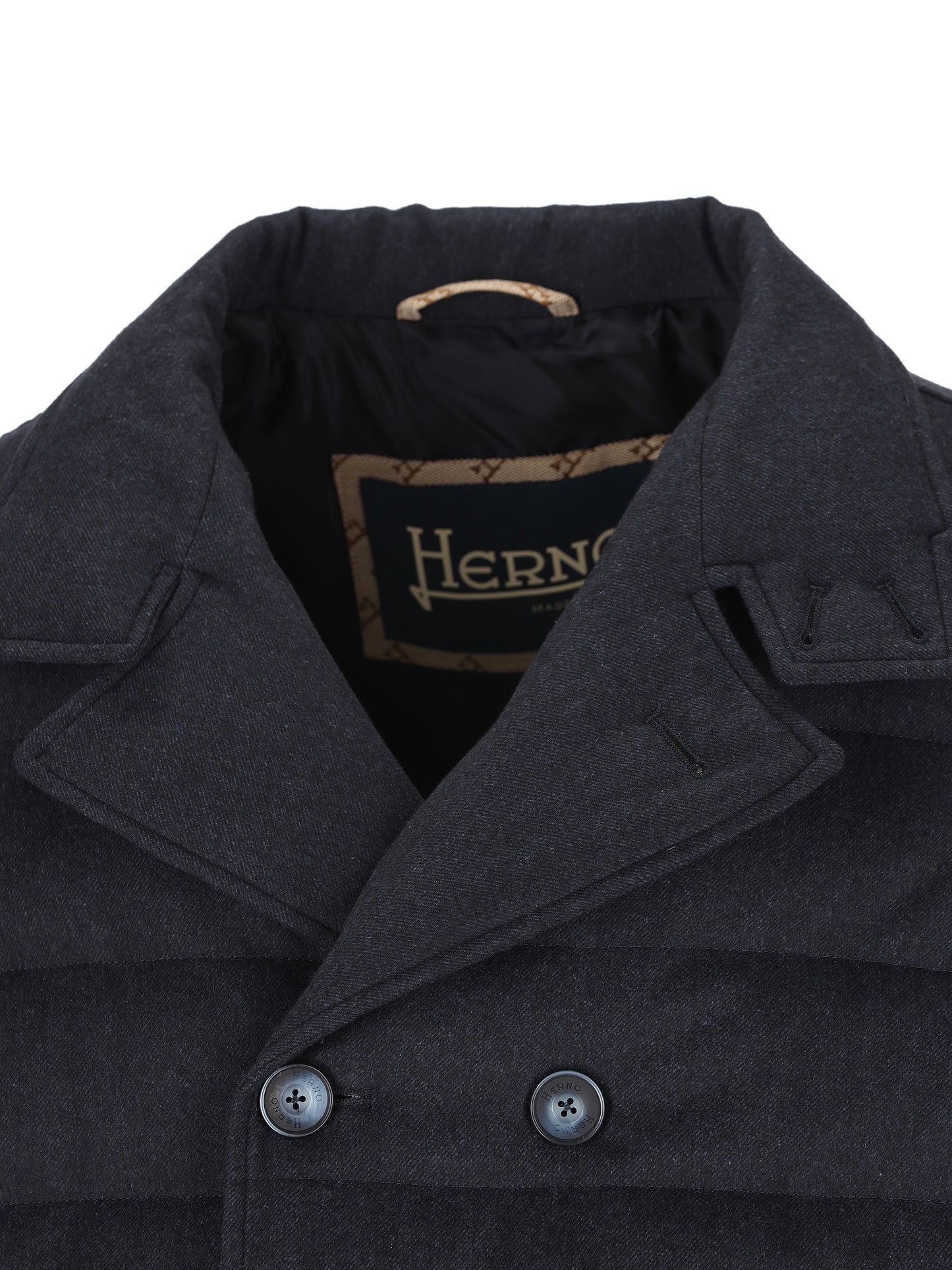 Piumino realizzato in seta e cashmere. PI001260U 380879200 HERNO 