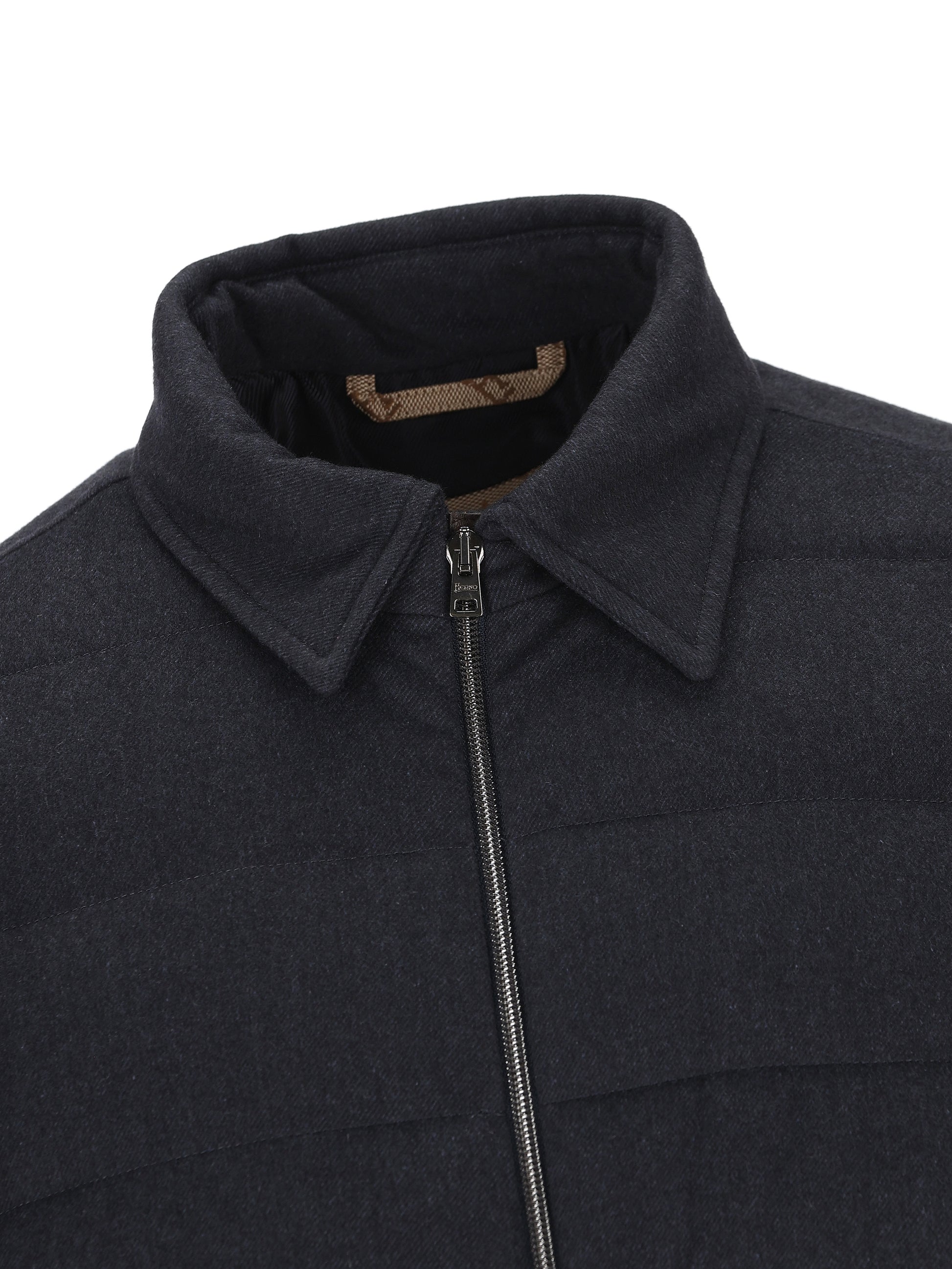 Piumino in seta e cashmere. PI001261U 380879200 HERNO 