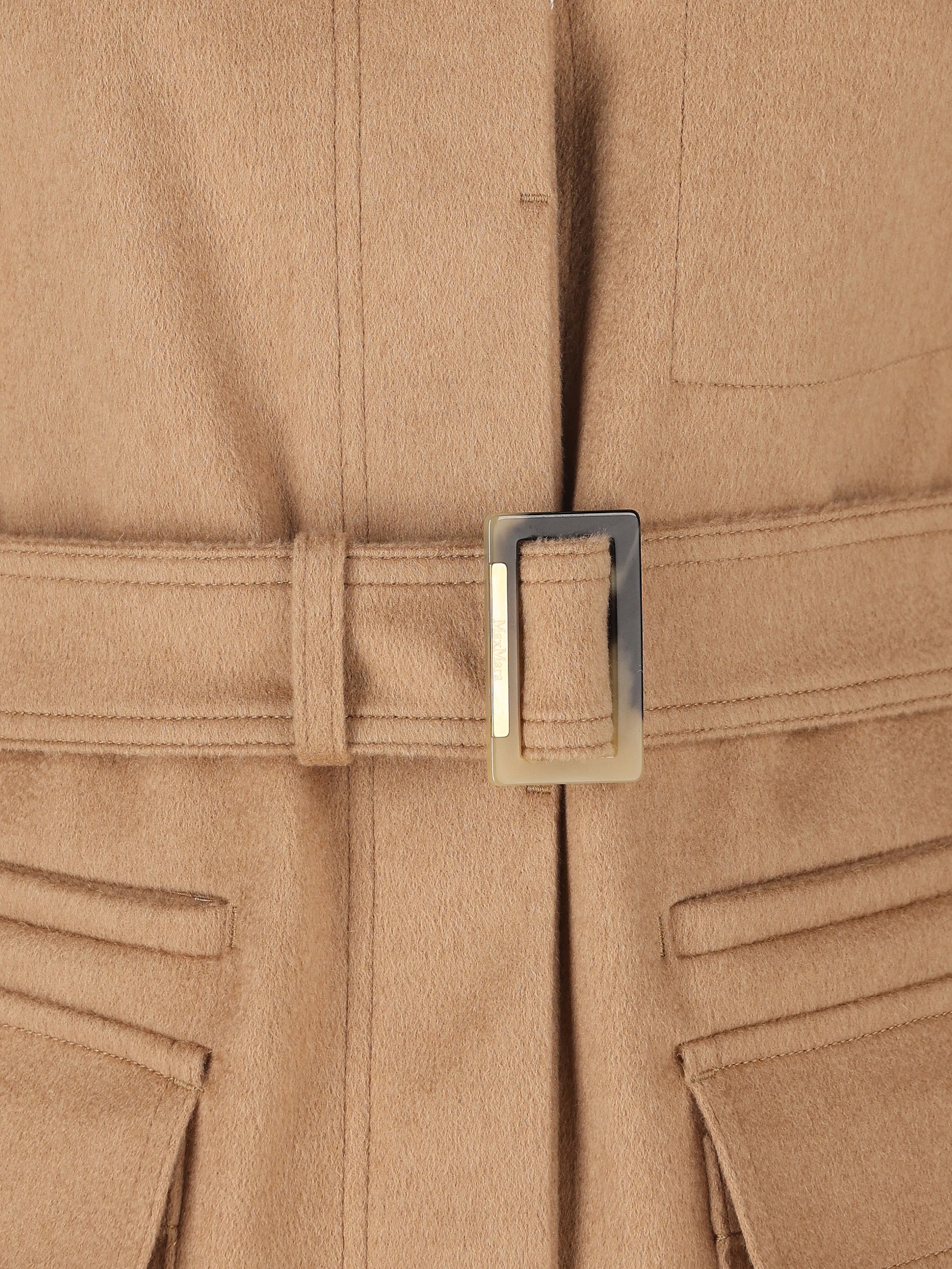Giacca realizzata in cammello. 2521046142600 001 MAX MARA 