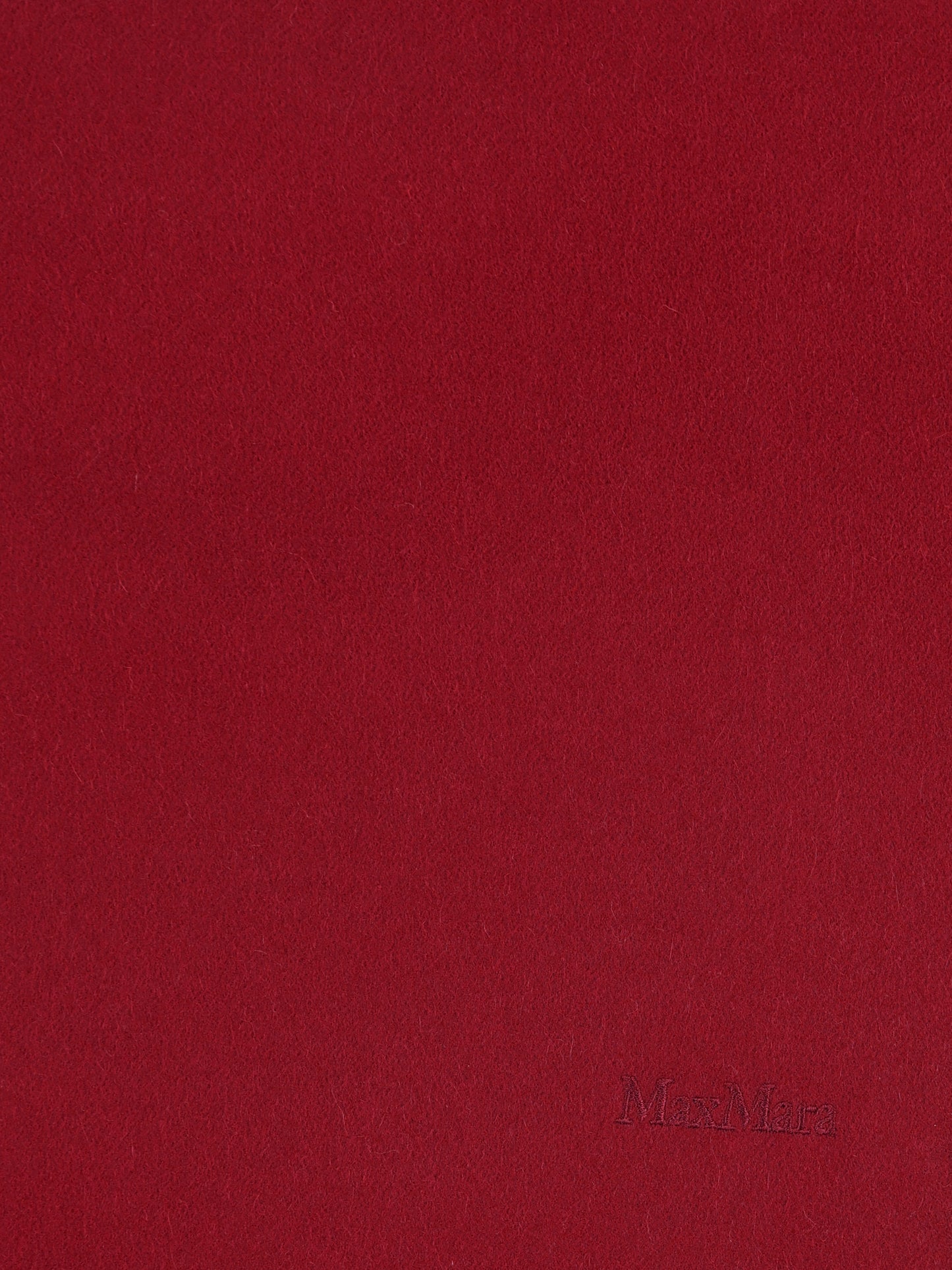 Sciarpa realizzata in cashmere. 2524546332600 041 MAX MARA 