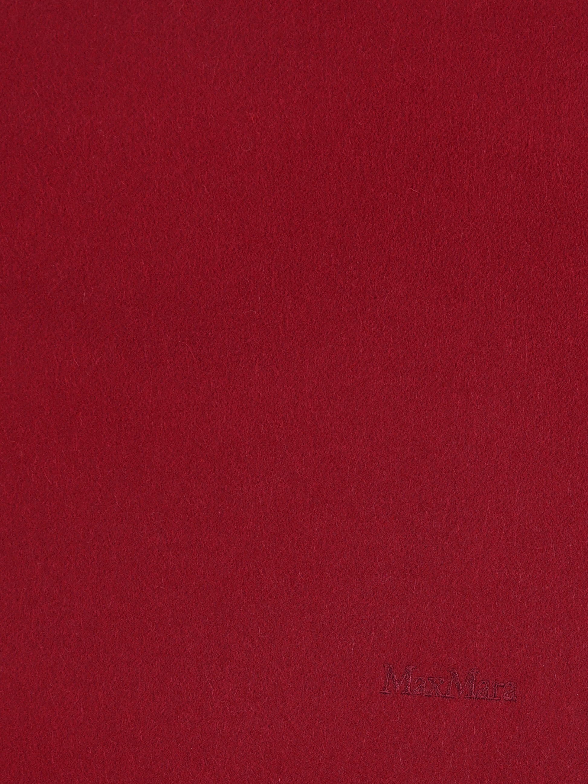 Sciarpa realizzata in cashmere. 2524546332600 041 MAX MARA 