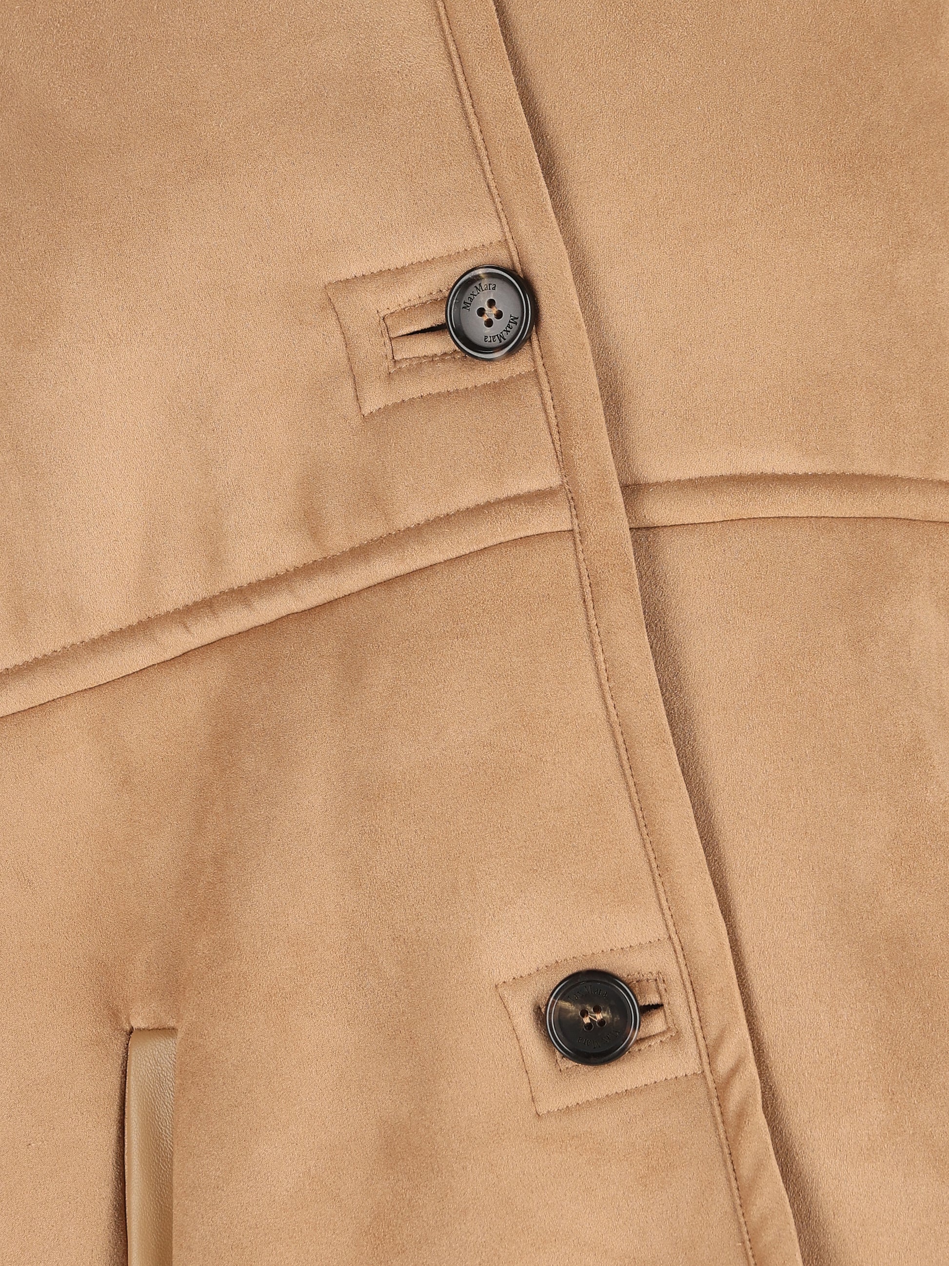 Mantella realizzata in poliestere. 2524736202600 001 MAX MARA 