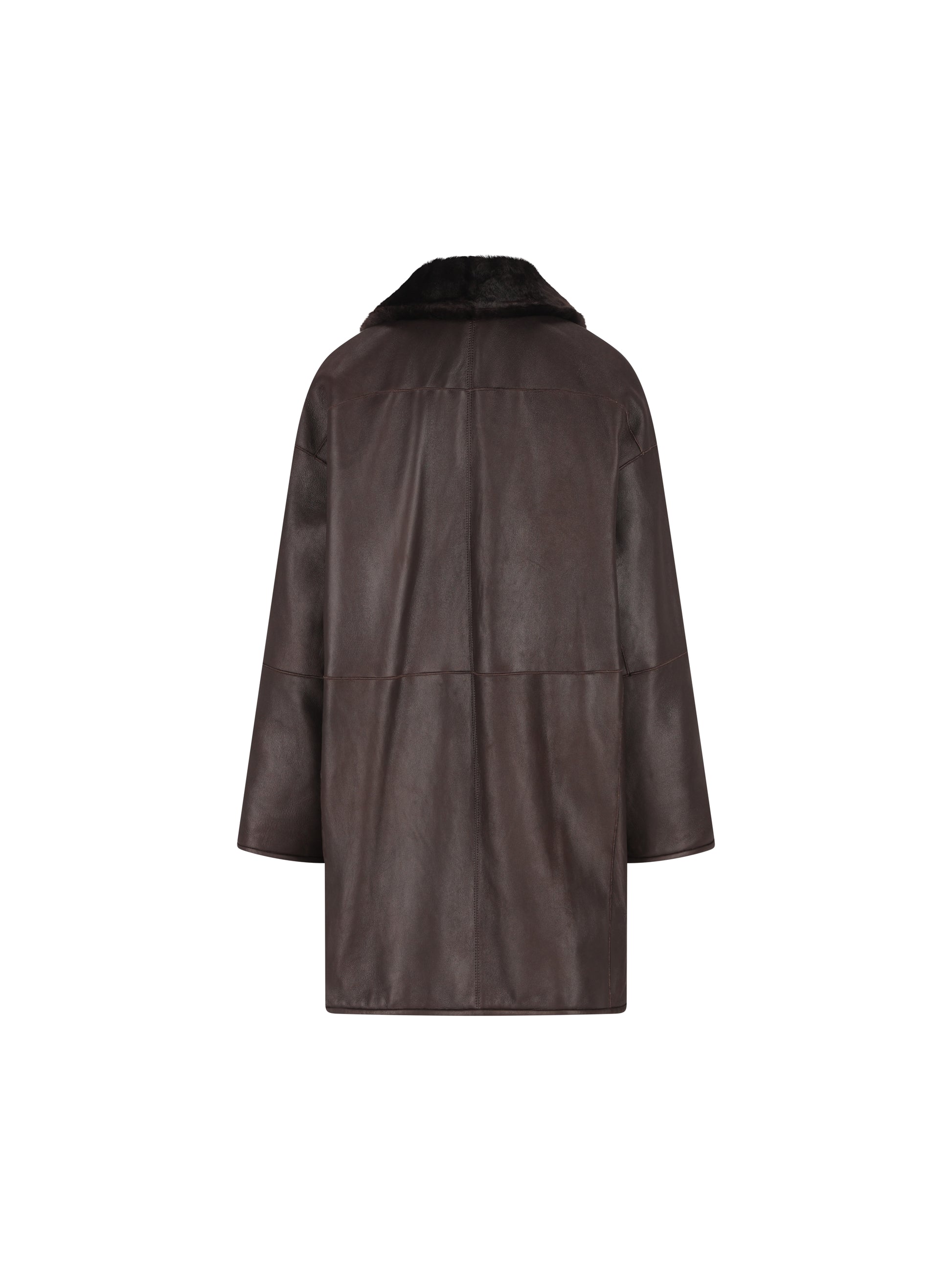 Cappotto realizzato in montone. 2521416015600 002 MAX MARA - ATELIER 