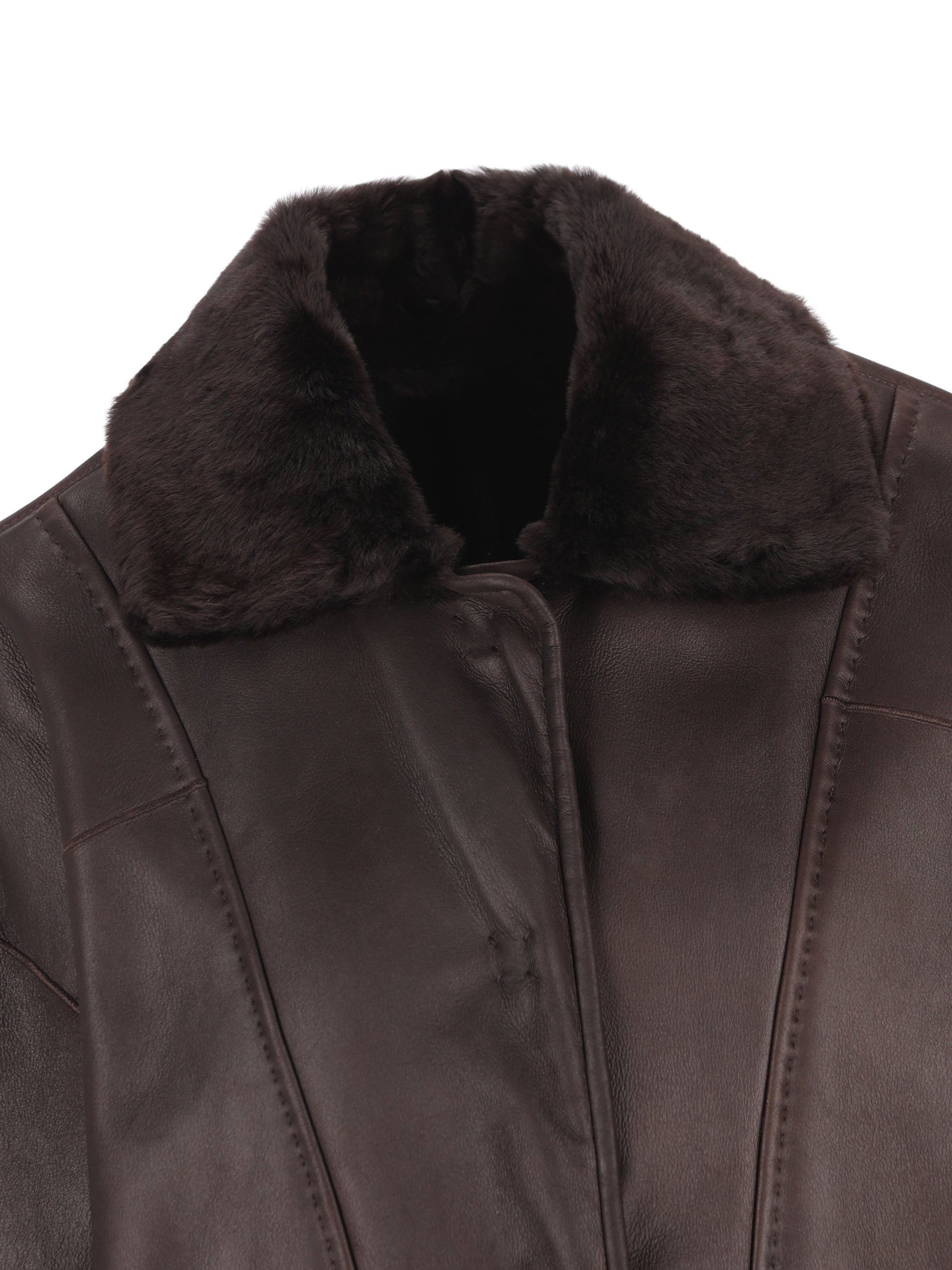 Cappotto realizzato in montone. 2521416015600 002 MAX MARA - ATELIER 