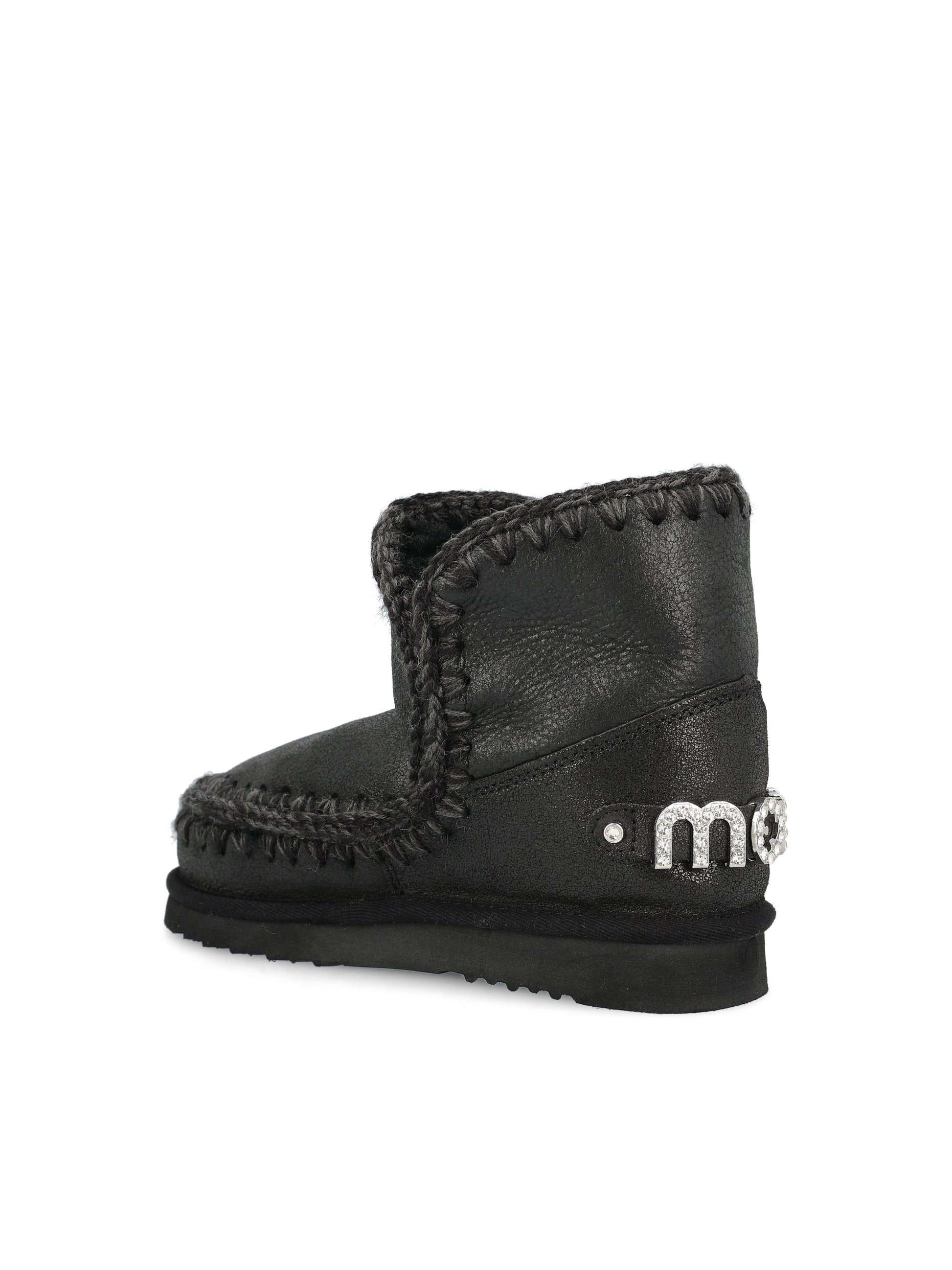 Stivali realizzati in pelle di montone. FW101036B CBKG MOU 
