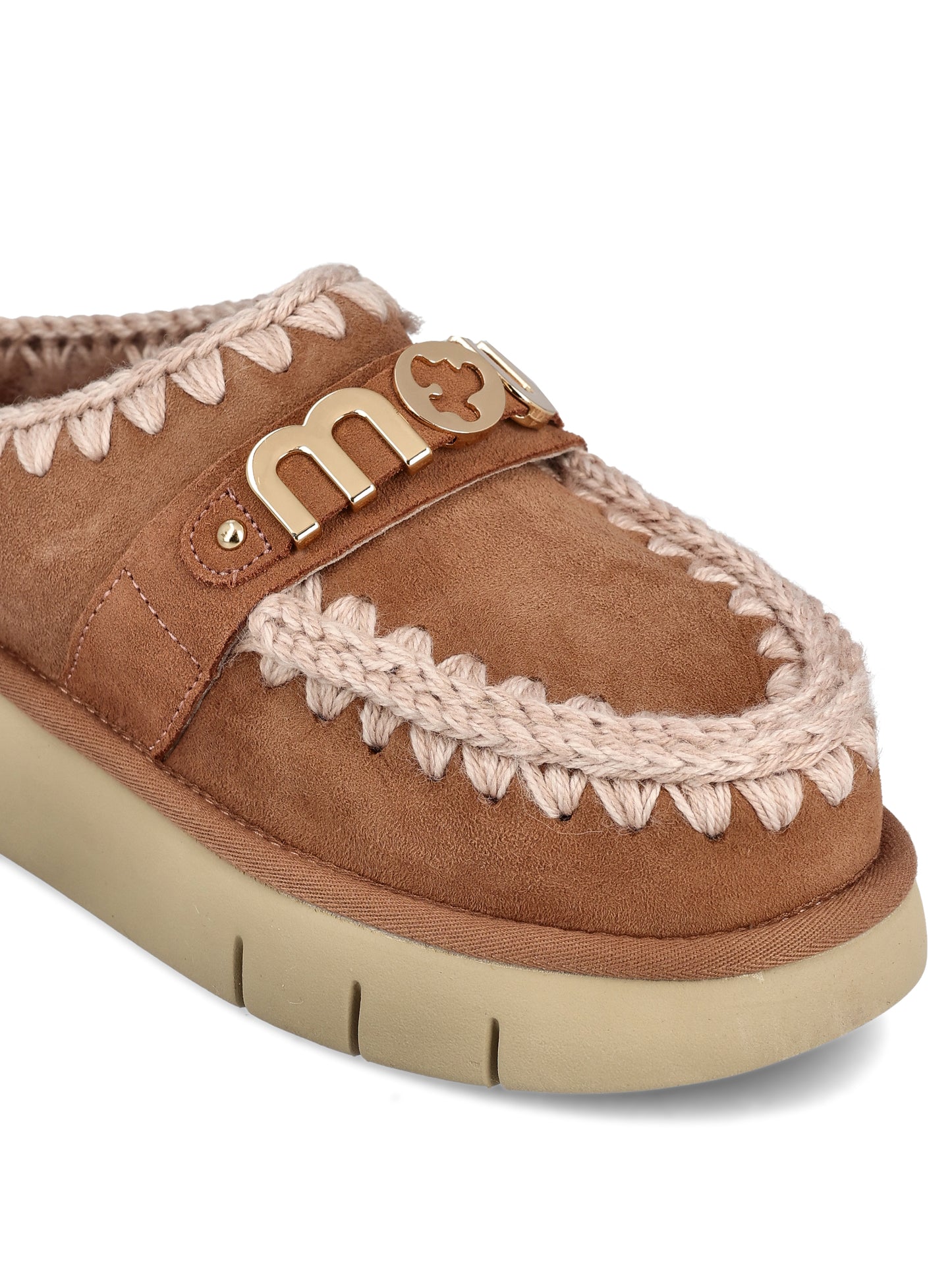 Slide realizzate in vera pelle di montone. FW531001A PKBRO MOU 