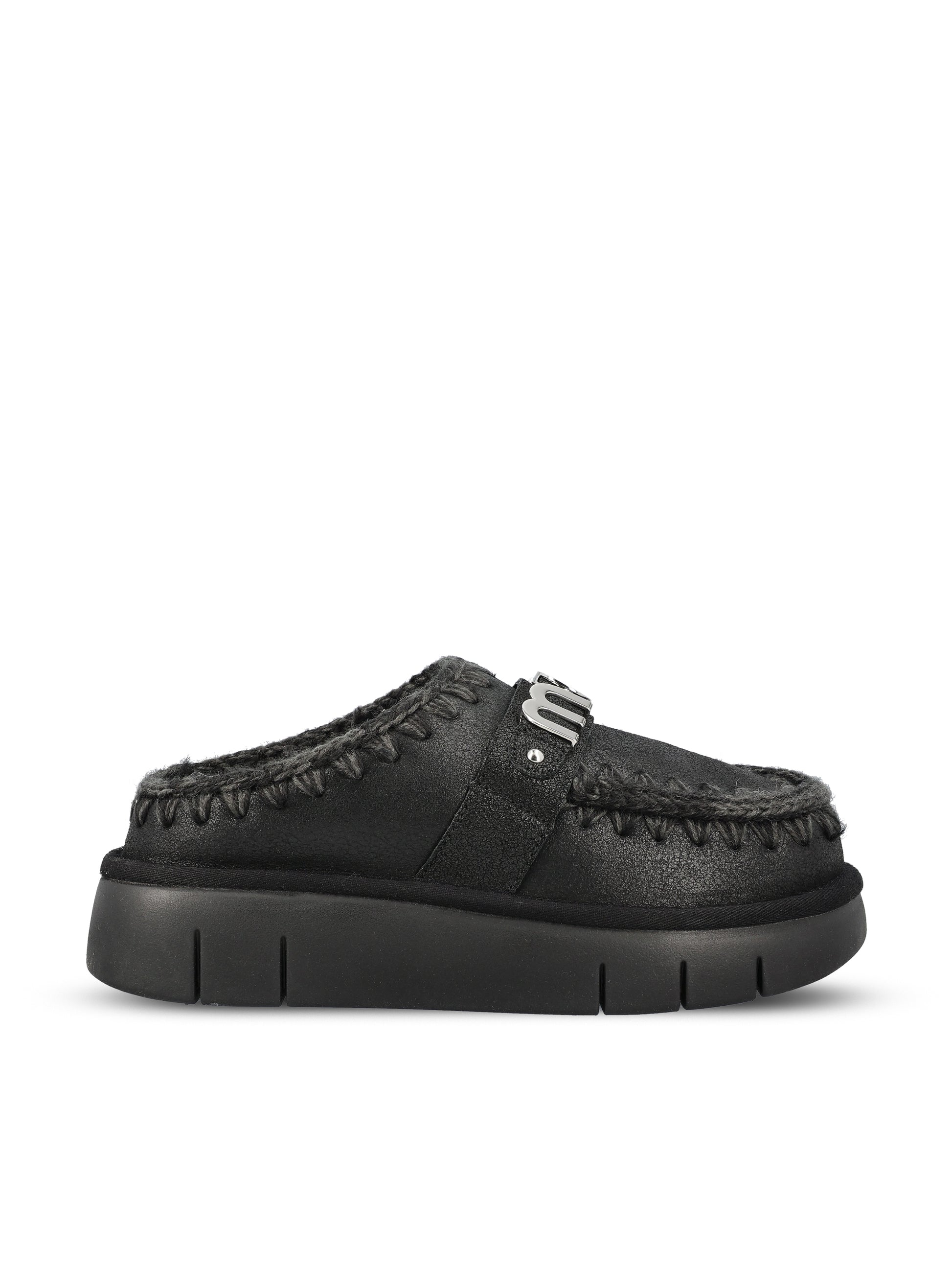 Sabot realizzati in pelle. FW531001B CBKG MOU 